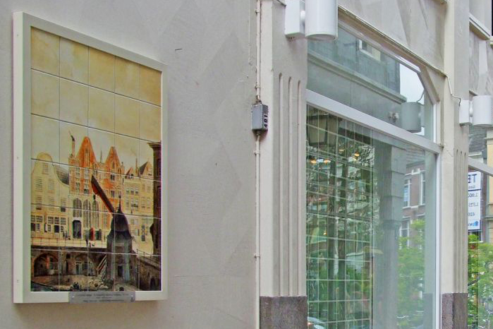 Onverwoestbare tegeltableaus brengen stadshistorie fraai tot leven